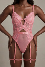 Body aus Spitze mit Oberschenkelumfang - AUDACE Rose 
